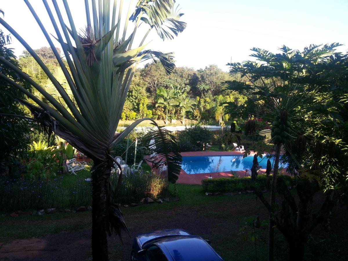 Hotel Los Amigos Puerto Iguazu Exterior photo