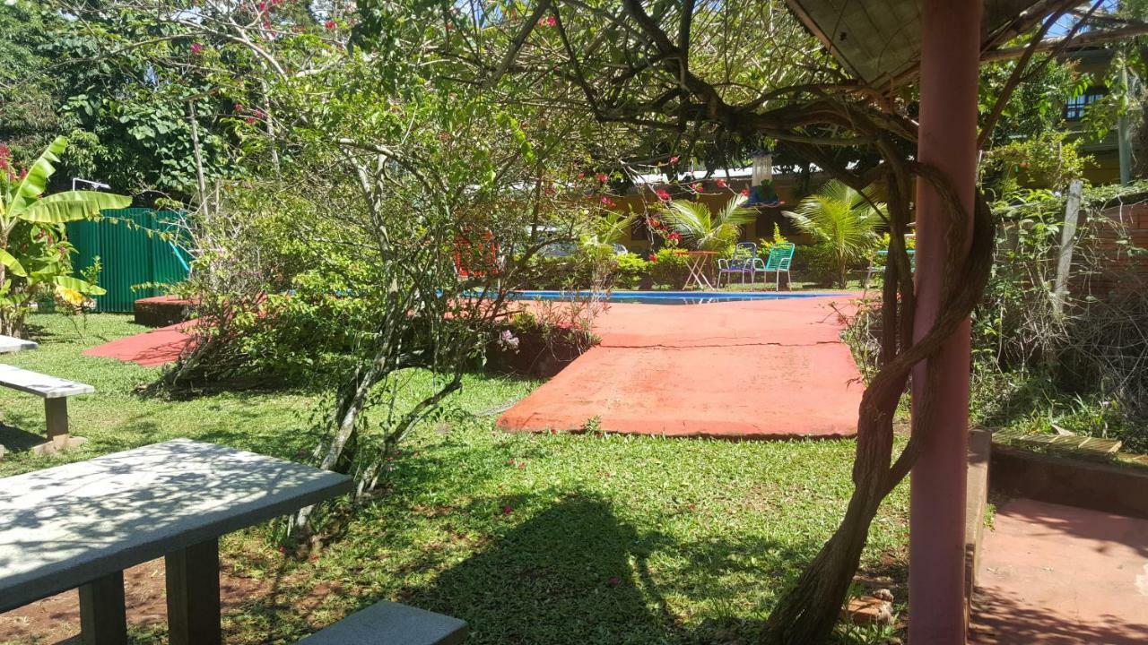 Hotel Los Amigos Puerto Iguazu Exterior photo